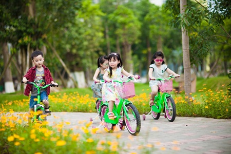 Sự khác nhau giữa trẻ em ở Ecopark và trẻ Em ở Hà Nội 